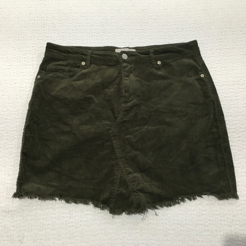 Love Tree Olive Green Corduroy Frayed Hem Mini Skirt XL Hippie‎ Grunge